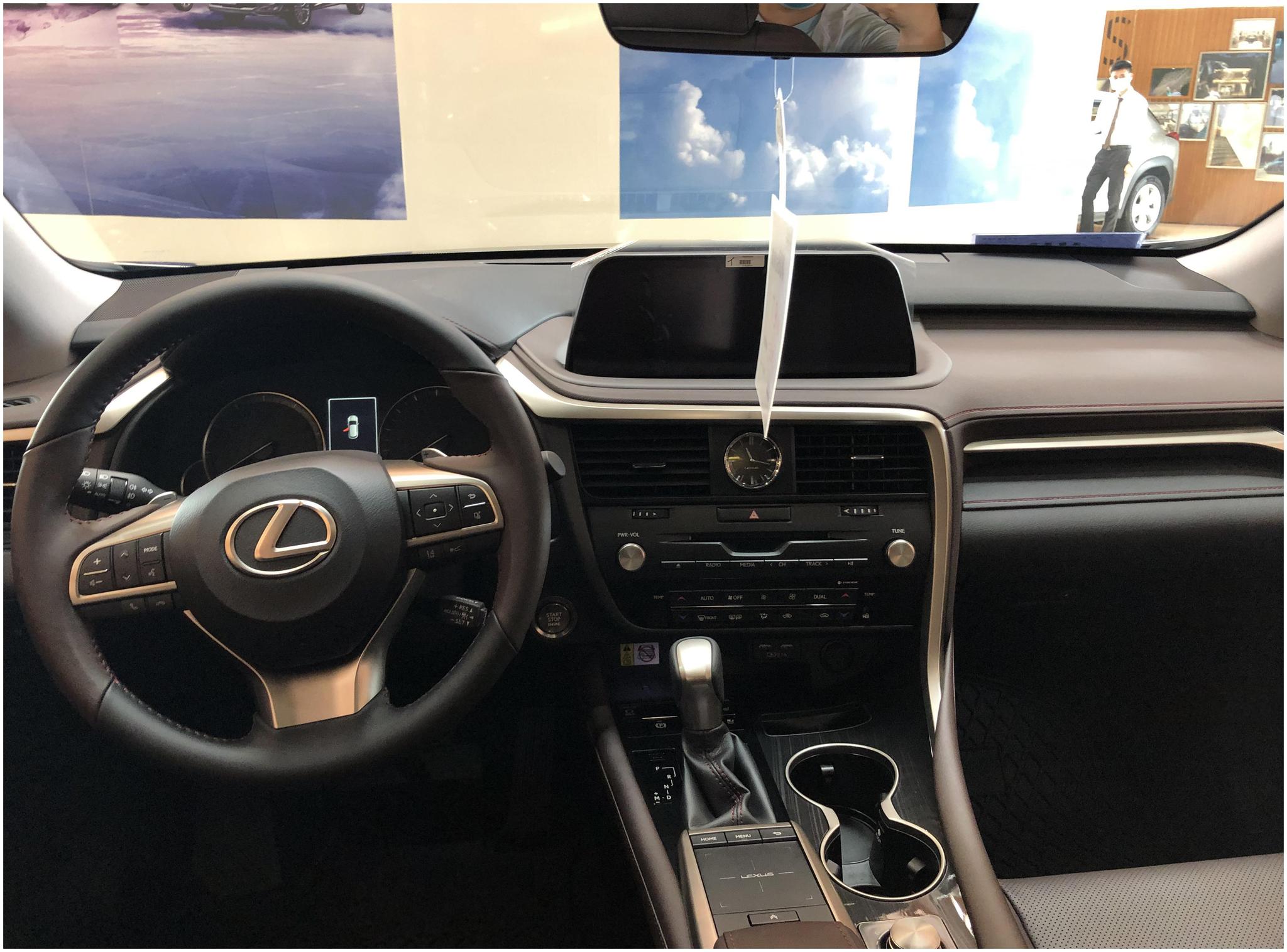 偏向城市属性 雷克萨斯TX国内实车曝光