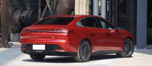 20多万的国产轿车，都被谁买走了？