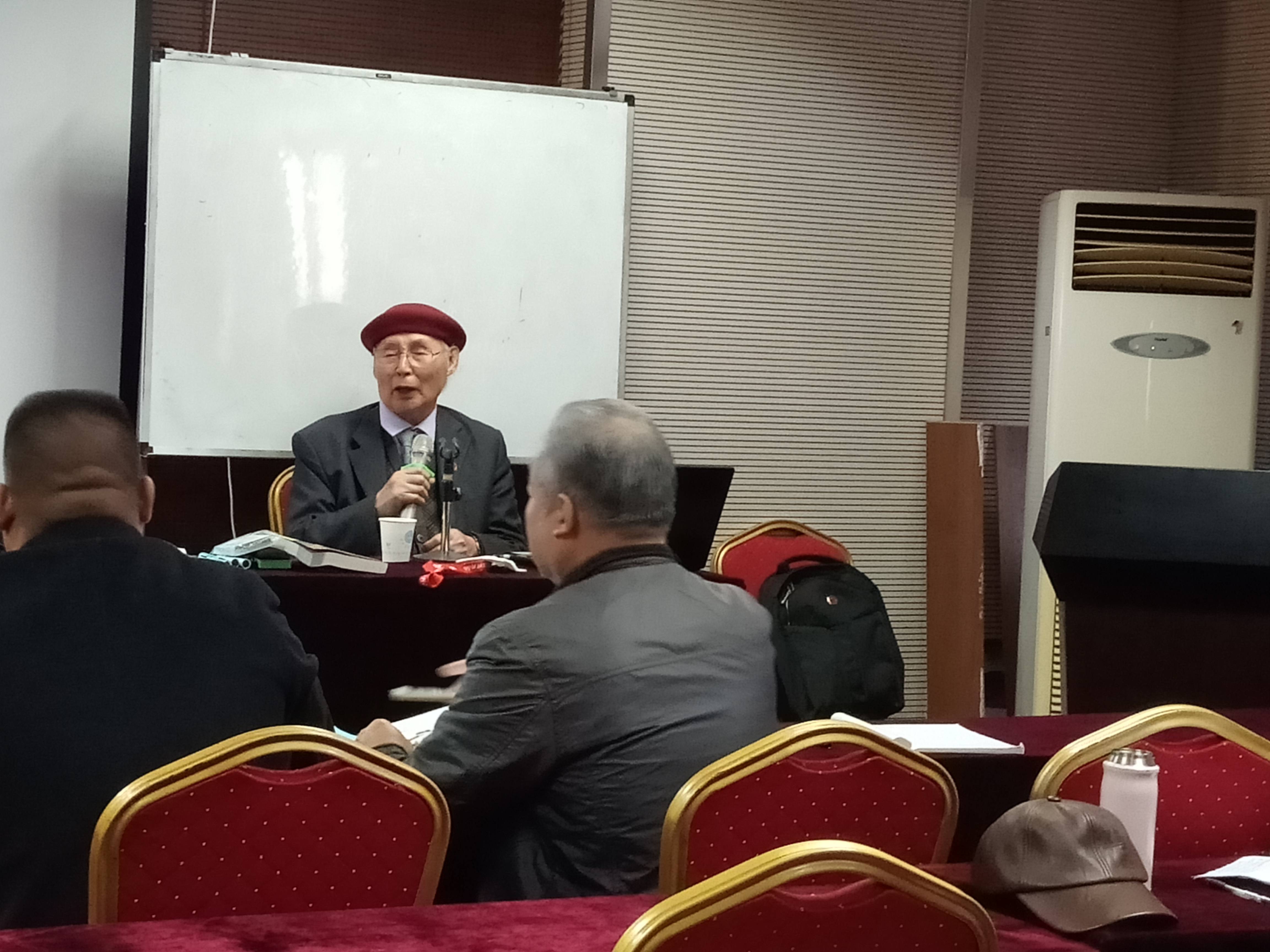 李书福又一IPO，曹操出行要讲“定制车”新故事？