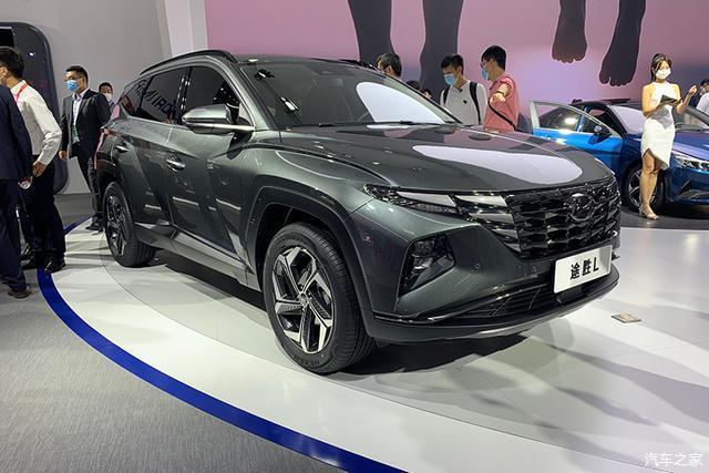 个性十足 现代全新INSTER首发亮相