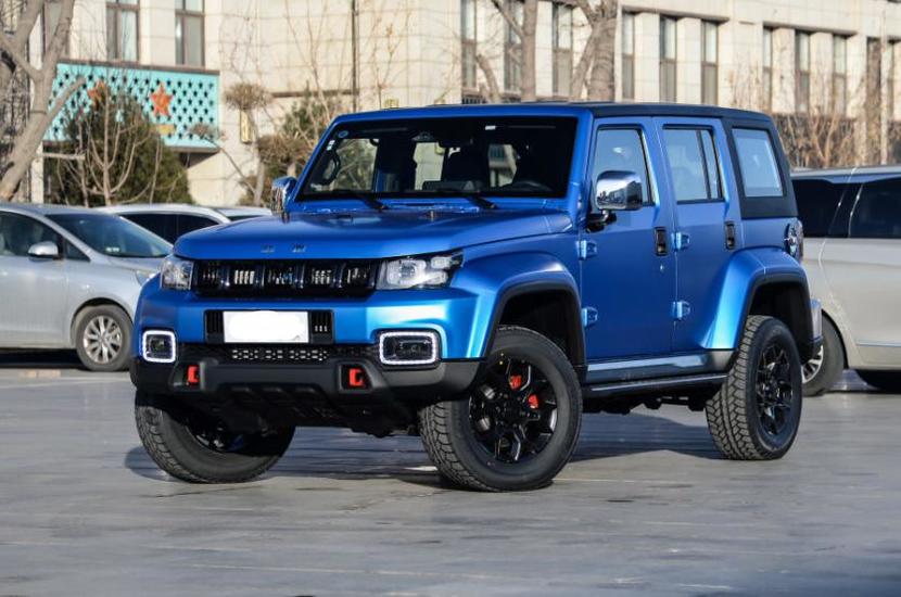 滚了26圈还能开, BJ40刀锋英雄版竟抗住了如此“摧残”