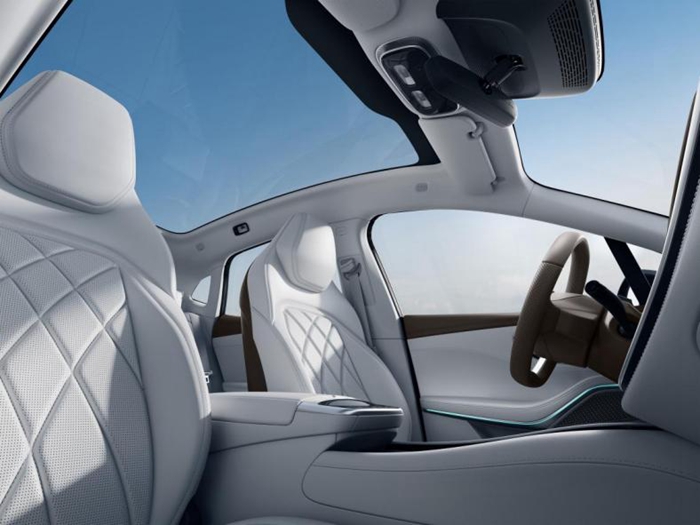 第二代AION V内饰首公开 八大领先产品力展现硬核实力