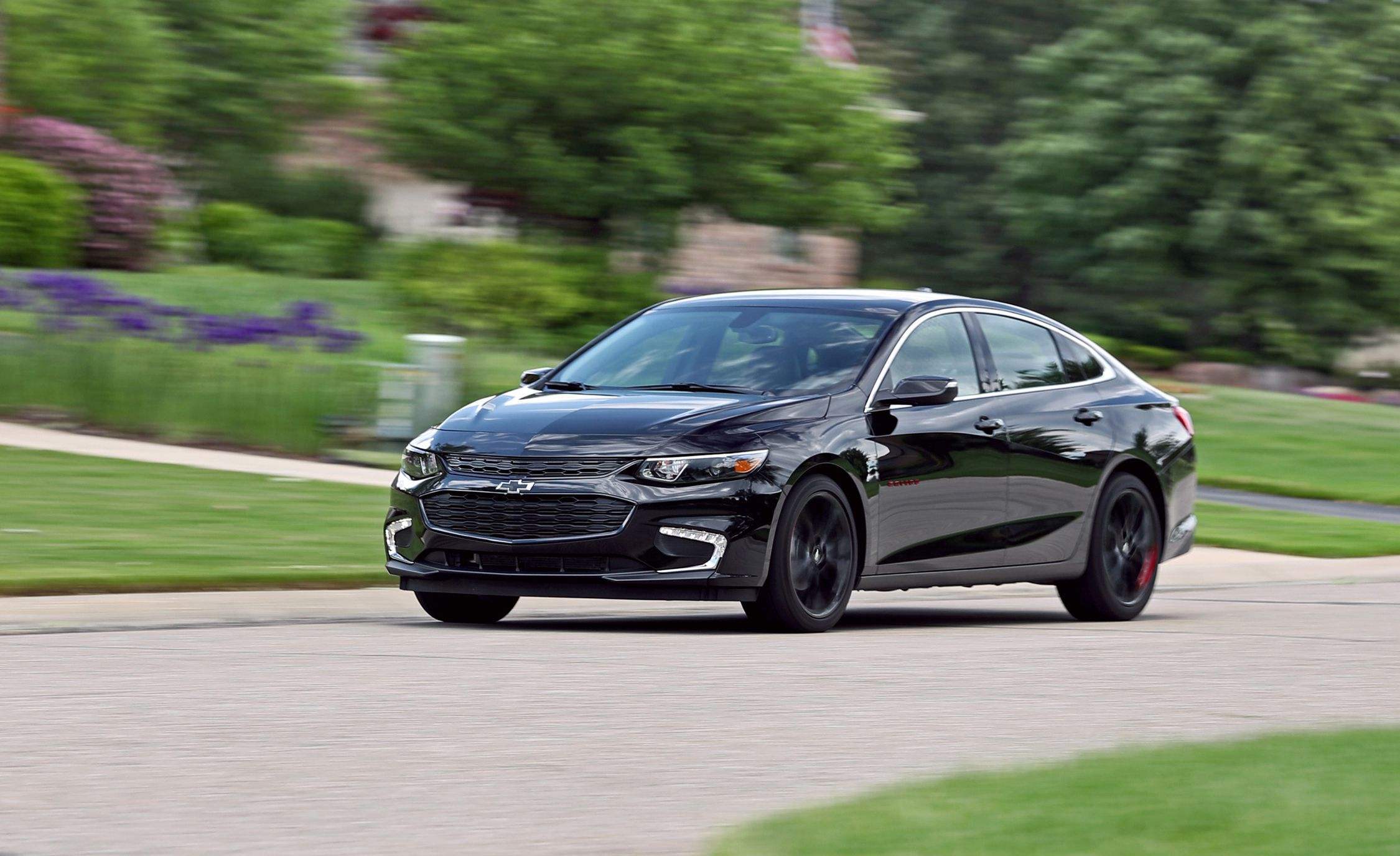 合资B级车半年考:帕萨特领跑,BBA退出价格战