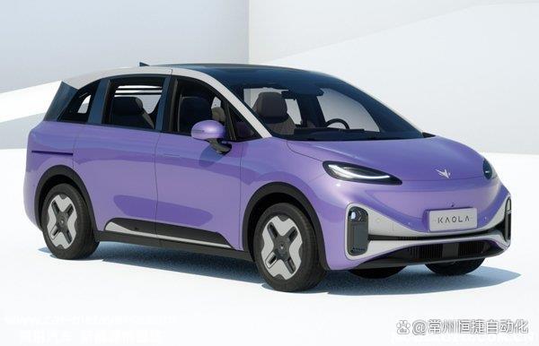 极狐考拉S亮相成都车展 配备侧滑门的SUV