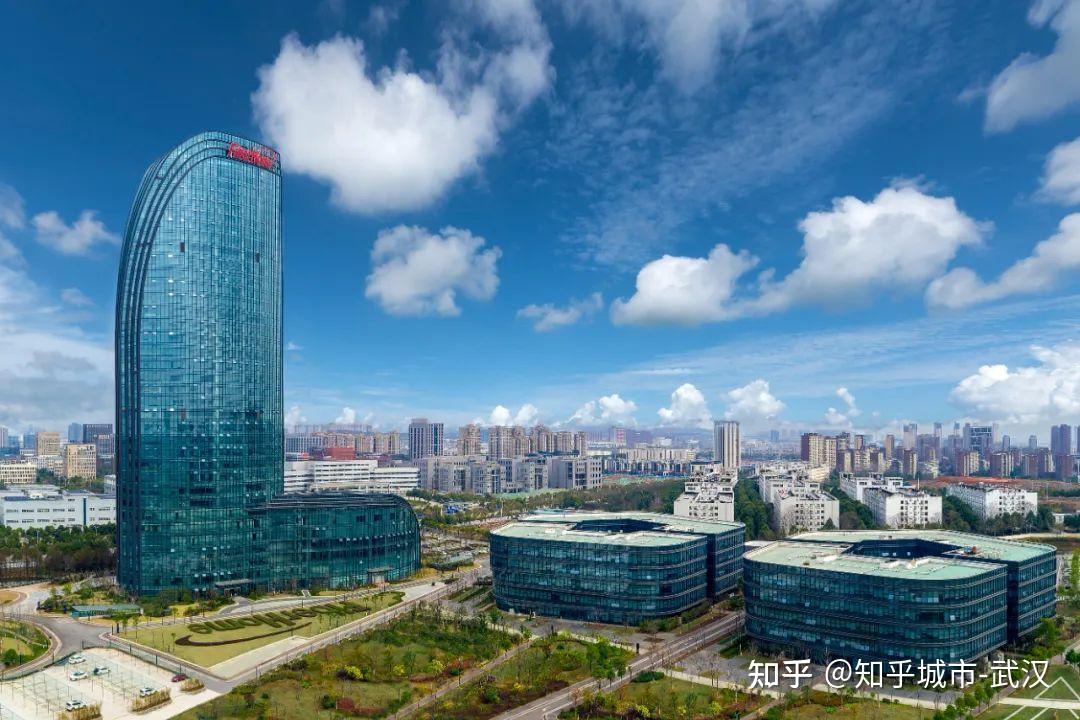 中汽协郑伟涛：中国汽车零部件产业集群发展态势与战略思考