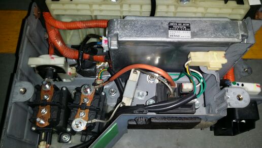 再等6年，换电池成本与修发动机一样