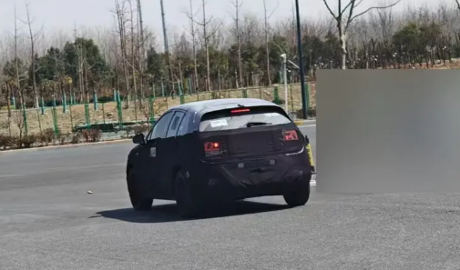 精品纯电小车溃败，蔚来萤火虫有戏吗？