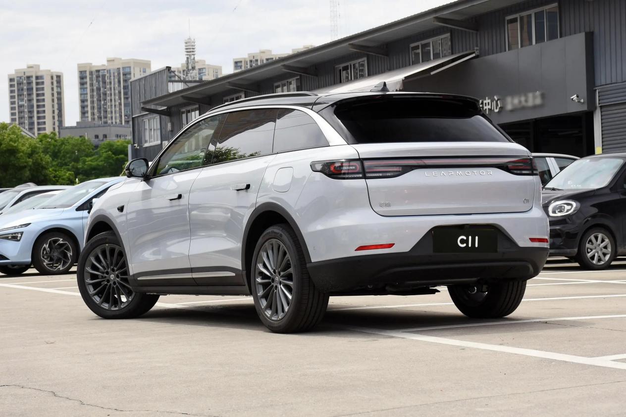 零跑C11累计销量突破20万台