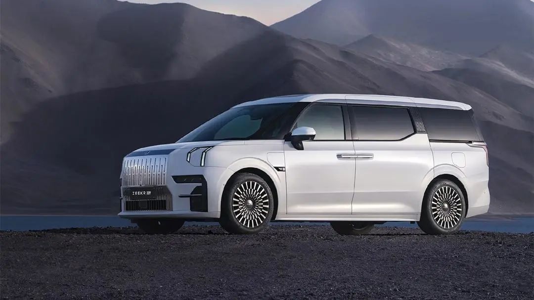 沃尔沃汽车11月全球销量微增5%，电气化车型销量大增40%