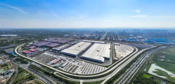 尊界超级工厂落成！“国产迈巴赫”来了