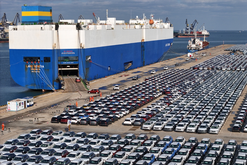 传Rivian已与UAW就建立工会组织达成协议